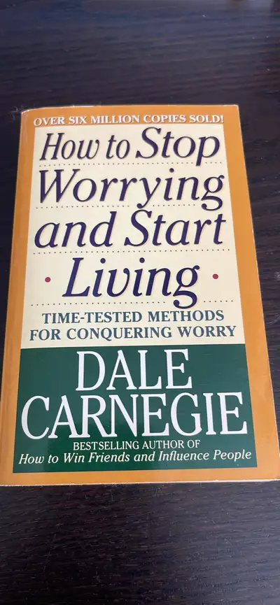 This is a previously owned copy of Dale Carnegie's "How to Stop Worrying and Start Living", offering...