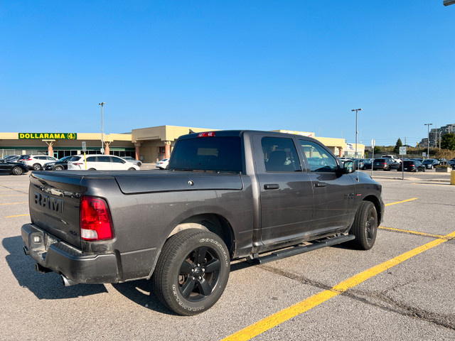 2021 Ram 1500 Clasic Express 4x4 Crew Cab, 5.7 Box in Cars & Trucks in Markham / York Region - Image 4