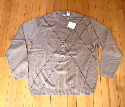 Claiborne Men's Crew Neck Sweater. NEW XXL, View more