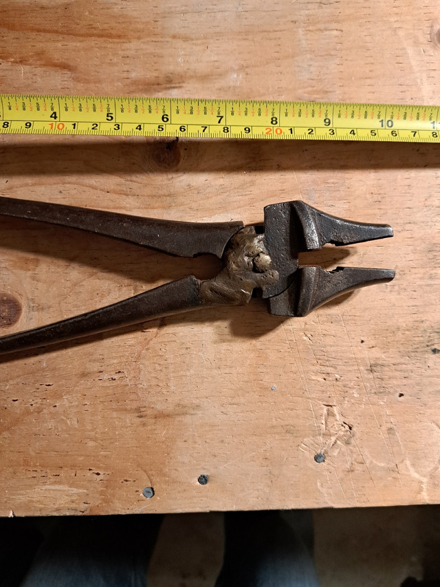 Cobbler pliers in Hand Tools in St. Catharines - Image 3