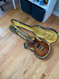 Vantage Les Paul style lawsuit era guitar with hard case