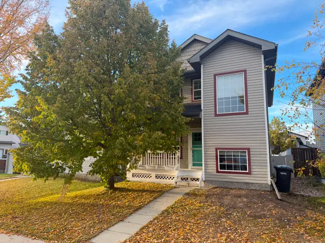 NEW PRICE – $409,000 in Devon 887 Oakland Blvd