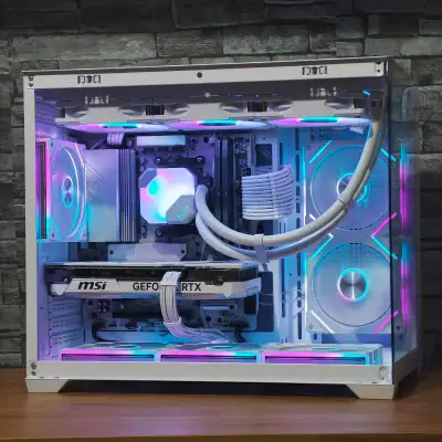 White RTX 4070 Super - Ryzen 7 7700 - 32GB DDR5 - Gaming PC, View more