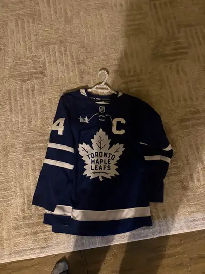 Auston mathews jersey, View more