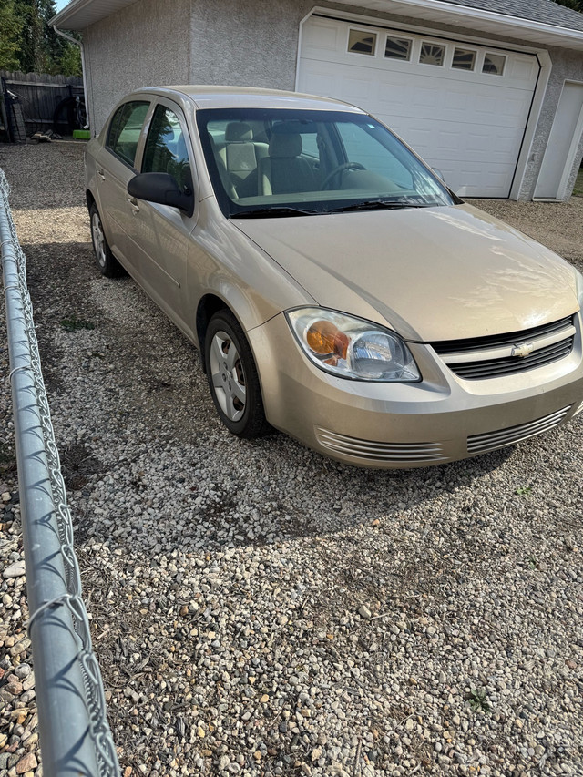 2006 Chevy Cobalt 4door car in Cars & Trucks in Regina - Image 2