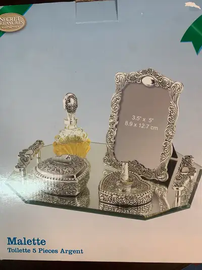 Secret Treasures Vanity Set, View more