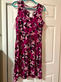 Magenta floral print dress (NEW)