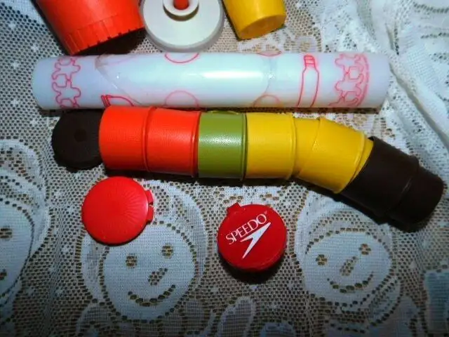 MINI TUPPERWARE 6 HANDLE MUGS, TUMBLER, PASTRY MAT ETC in Hobbies & Crafts in Lethbridge - Image 3