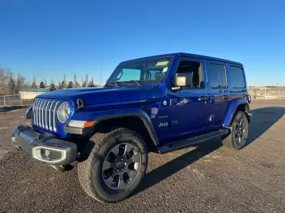 Jeep Season is Always Here Selling our Leather Loaded Sahara Unlimited JK Automatic / 4x4 One Owner...