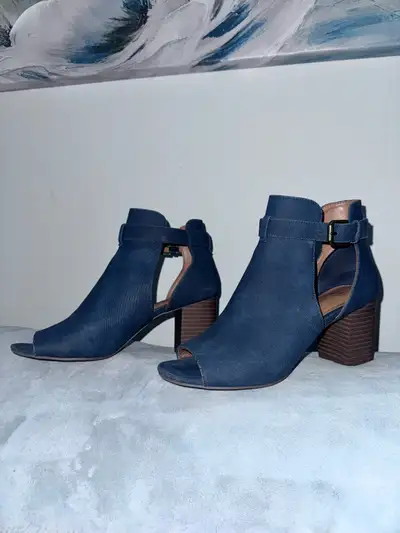 Denver Hayes - Denim Heels 8W, View more