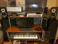 AMISCO 48 Inch Music Desk Studio Workstation, Keyboard Tray.