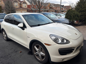 2011 Porsche Cayenne S Hybrid 