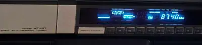 Akai AT-S7 FM/AM Stereo Synthesizer Tuner, View more