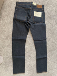 Lot of 9 jeans size 32/32 few pairs 33-32 