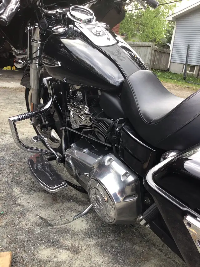 2012 Harley Davidson FLD Dyna Switchback in Street, Cruisers & Choppers in Sudbury - Image 7