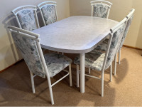 Dining table set $200