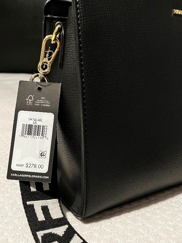 Handbag in Women's - Bags & Wallets in Gatineau - Image 3