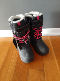 Botte hiver - enfant - fille - winter boots - grandeur 13 - NEUF