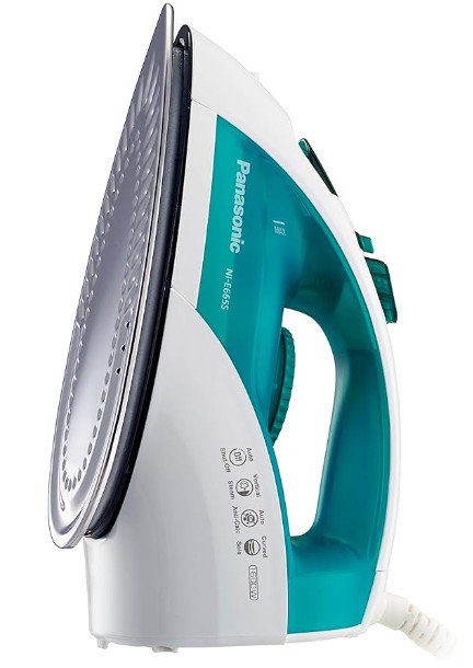 Panasonic NIE665S Iron with U-Shape Steam Circulating Soleplate in Irons & Garment Steamers in Mississauga / Peel Region - Image 3