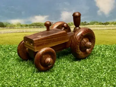 Tracteur / Ferme / Bois, View more