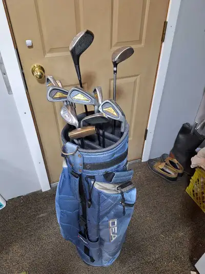 Spalding Golf set 11 clubs plus bag, View more