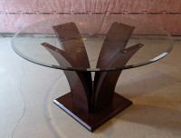 54" (137cm) Diameter Glass Top Dining Table