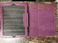 IPad/ Tablet case in good condition