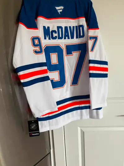 New Oilers Hockey Jersey Connor McDavid #97 Cross posted.... Let me know if you need more info. Than...