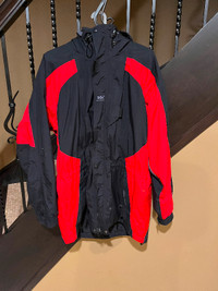 Mens Large Helly Hansen Rain Coat (waterproof & breathable)