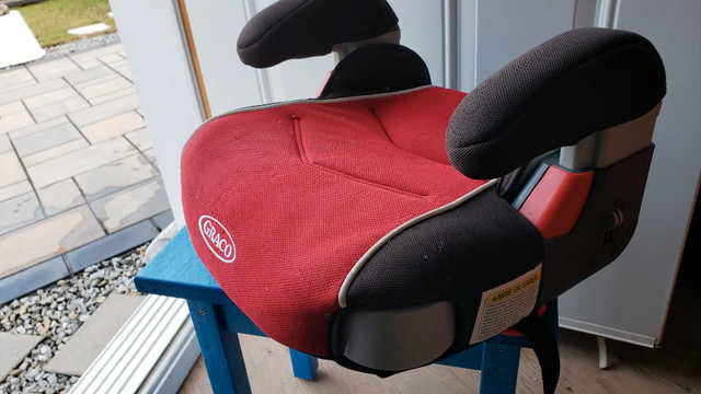 Booster car seat Graco. dans Poussettes, porte-bébés et sièges d'auto  à Laval/Rive Nord - Image 3