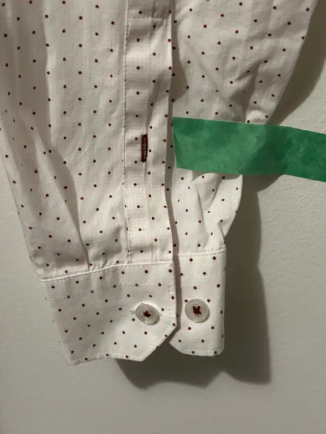 Men’s dress shirt $15 large 100% cotton slim fit shirt 16-16 1/2 in Men's in Mississauga / Peel Region - Image 4
