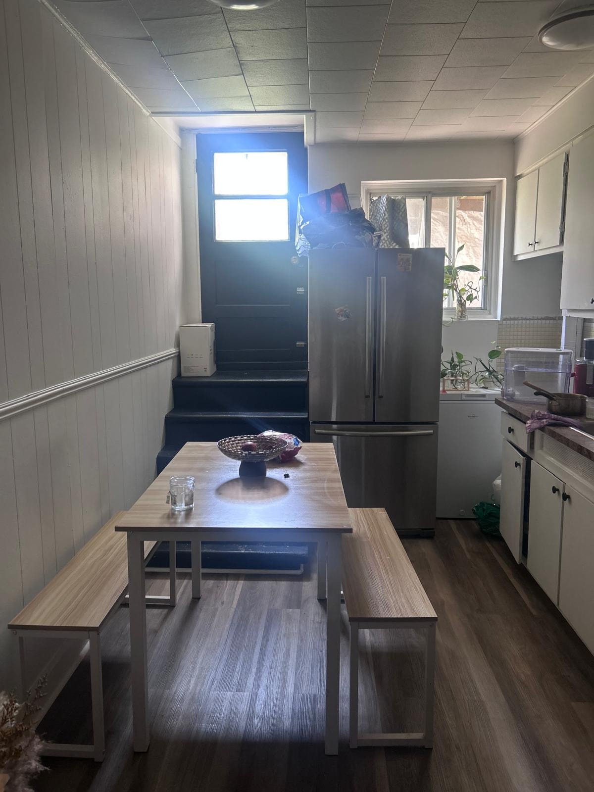Un 3 et 1/2 à louer en demi sous-sol d'un Duplexa Anjou — photo 1