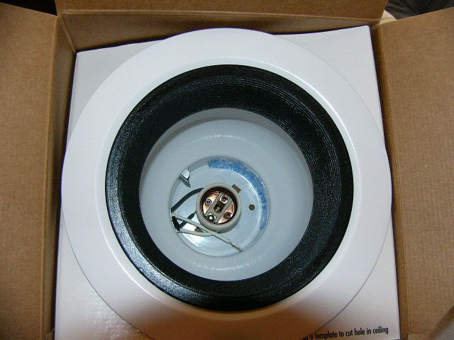 Recessed 5" Baffle light Fixtures in Electrical in Markham / York Region - Image 4