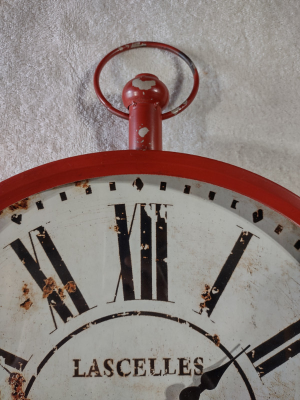 Pocket watch clock in Home Décor & Accents in Renfrew - Image 3