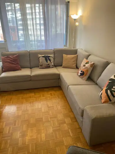 Lease Transfer – Large 1-Bedroom Apartment (780 sq ft) 3555 Côte-des-Neiges, Montreal (H3H 1V2) 7th...
