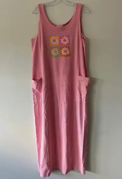 Ladies, fresh produce long dress size L PA, View more
