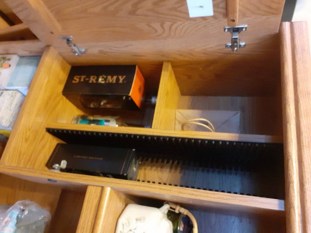 hutch for computer desk Desks Calgary Kijiji