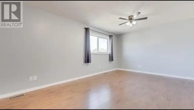 large master bedroom