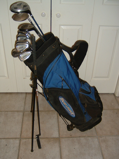 COMPLETE RIGHT MEN 14 PC WILSON STAFF STEEL GOLF CLUBS -, View more