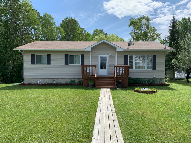 House for rent Lee river rd lac du bonnet in Manitoba