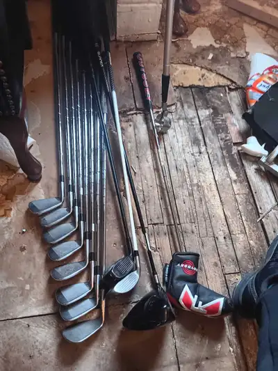 golf clubs(Taylormade/Calloway), View more
