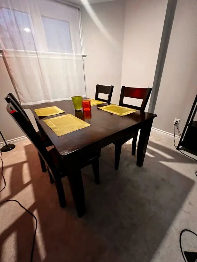 Wood Dinning Set in Dining Tables & Sets in Kingston - Image 3