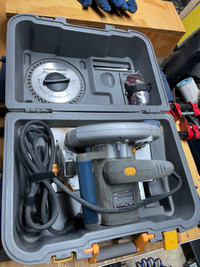  Circular saw 