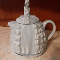 Teapot Ye Daintee Lady Crinoline Original Sadler Vintage