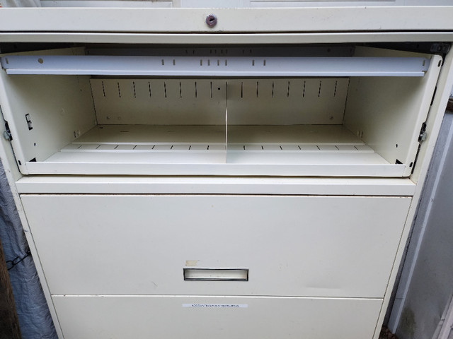 4 Drawers Lateral Fieling Cabinet W Sliding Drawers Man Cave Box in Other in Windsor Region - Image 2