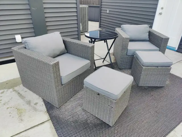 Patio Furniture Set