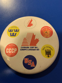 1984 Canada Cup Button ORIGINAL Gretzky Showcase 320