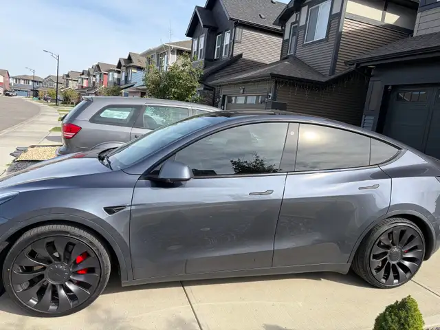 TESLA MODEL Y PERFORMANCE 2023 AWD FOR SALE