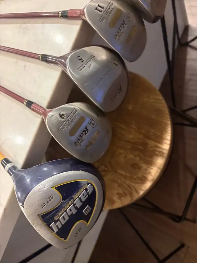 women’s right handed golf set and bag in Golf in Guelph - Image 8