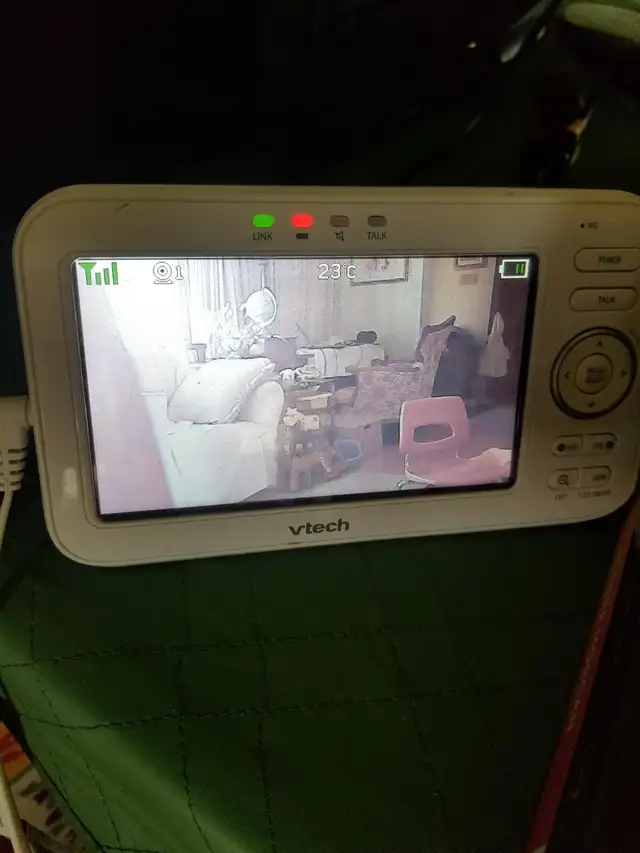 VTech 5 inch Digital Video Baby Monitor with Night Light - VM52562864745834498121